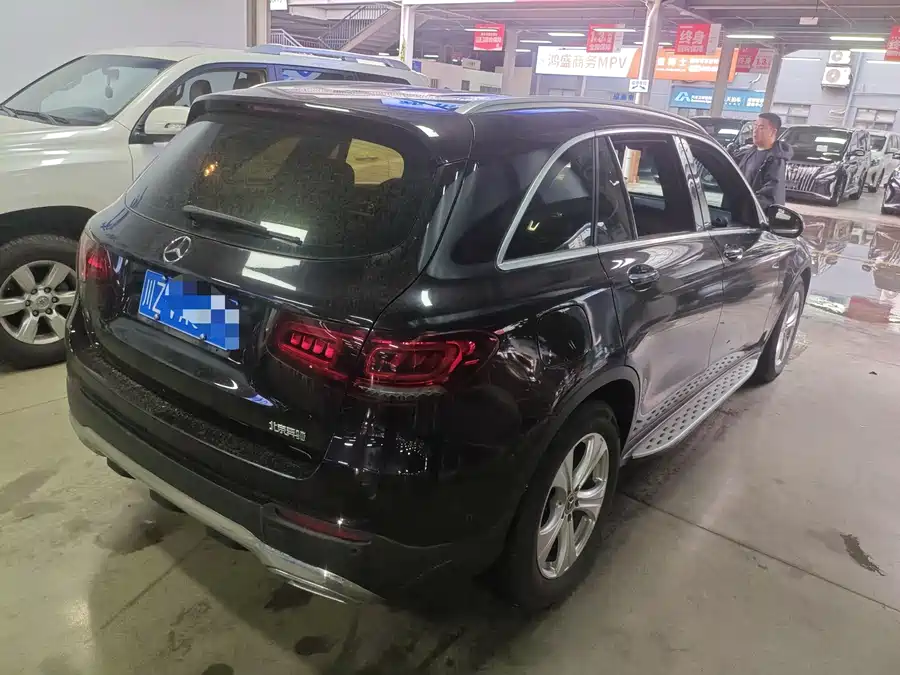 Mercedes Benz GLC