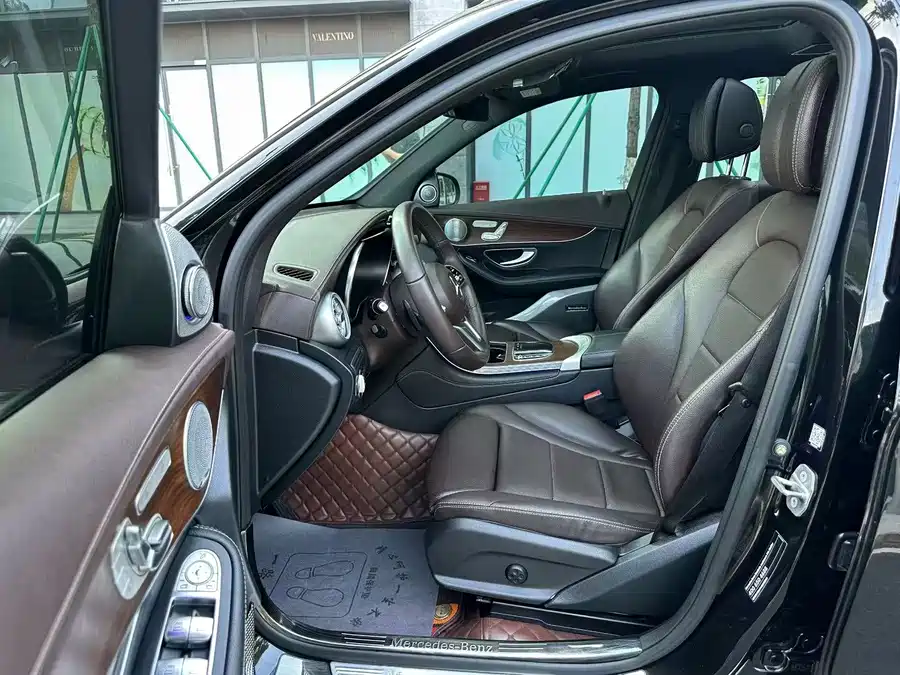 Mercedes Benz GLC