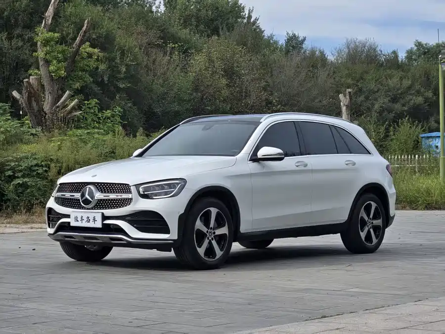 Mercedes Benz GLC