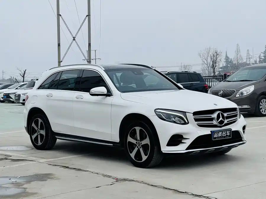 Mercedes Benz GLC