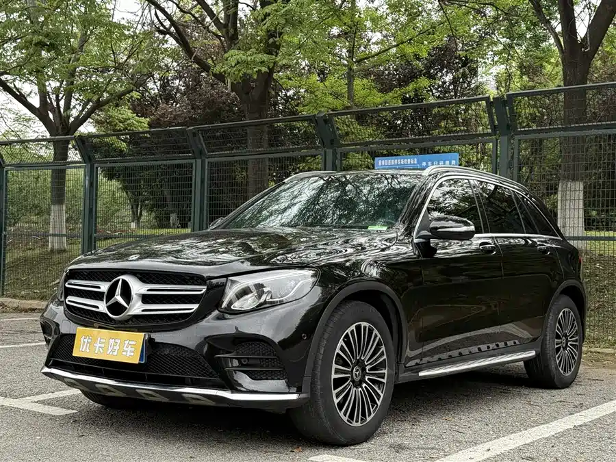 Mercedes Benz GLC