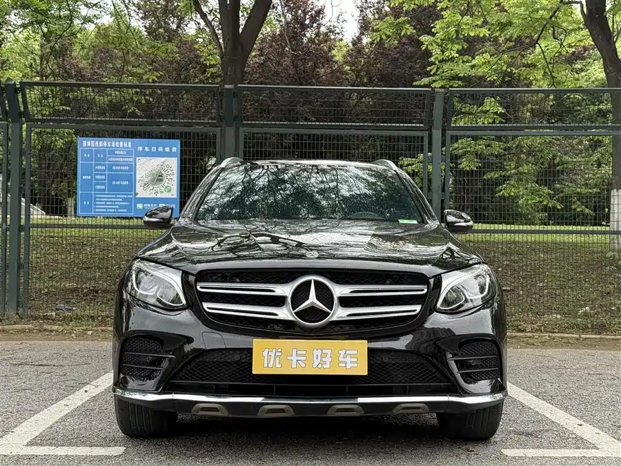 Mercedes Benz GLC