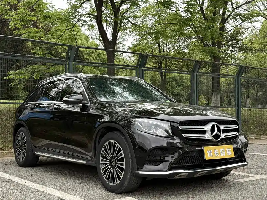 Mercedes Benz GLC