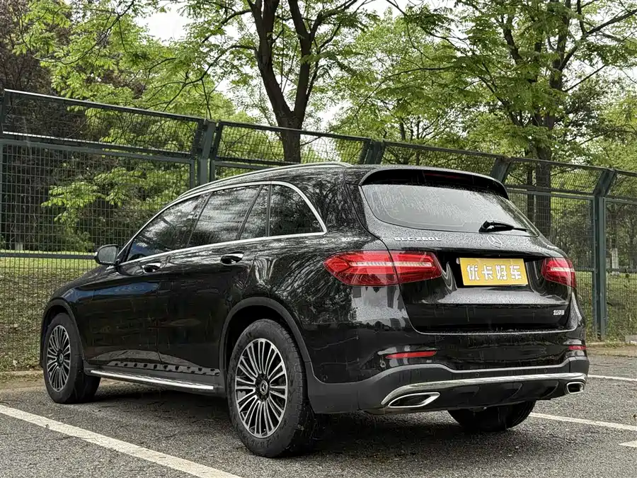 Mercedes Benz GLC