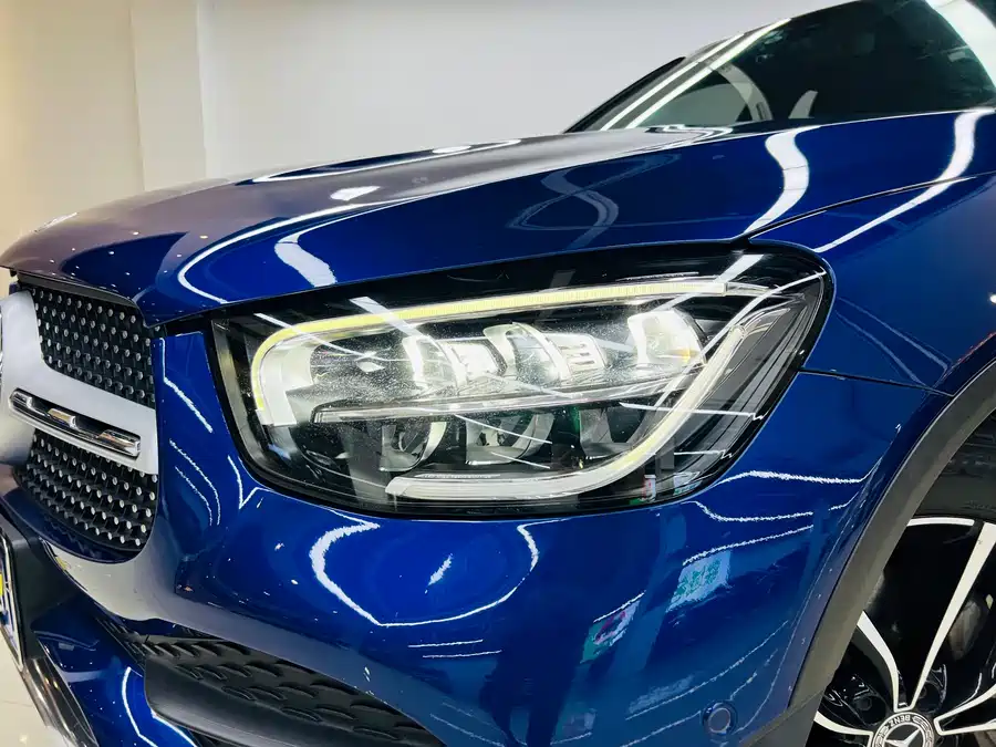 Mercedes Benz GLC