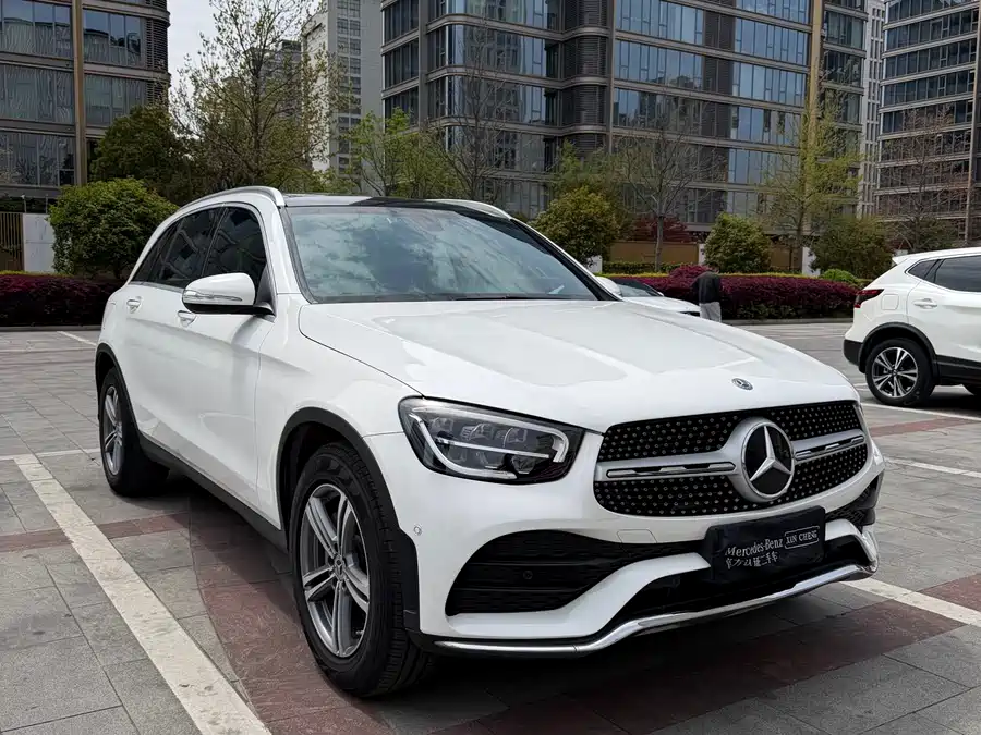 Mercedes Benz GLC