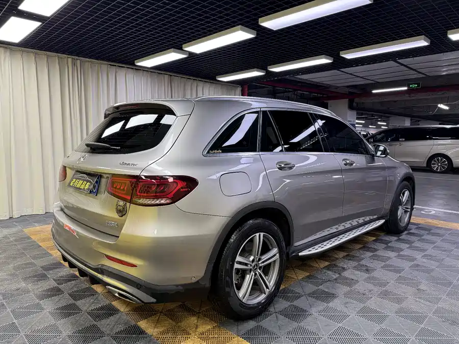 Mercedes Benz GLC