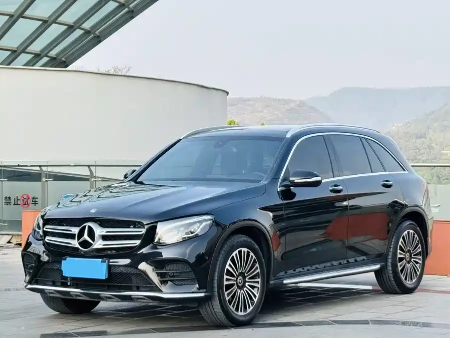 Mercedes Benz GLC