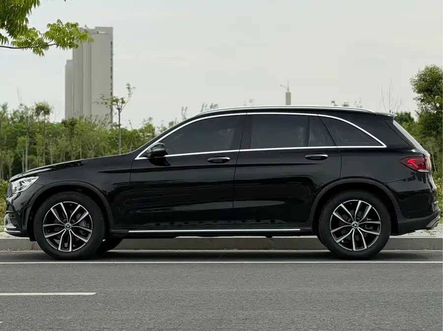Mercedes Benz GLC