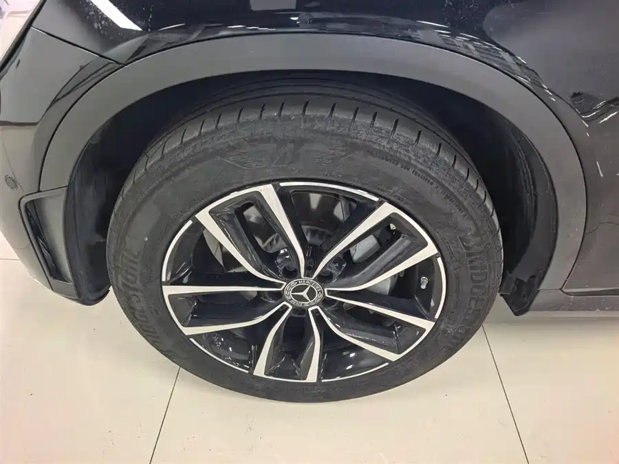Mercedes Benz GLC