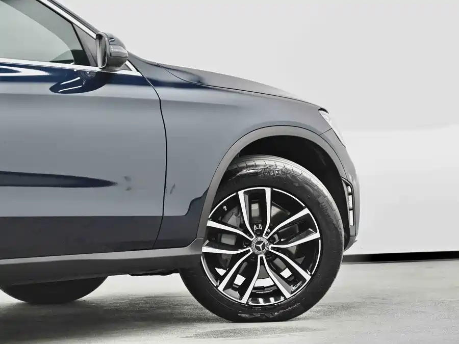 Mercedes Benz GLC