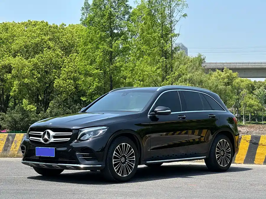 Mercedes Benz GLC