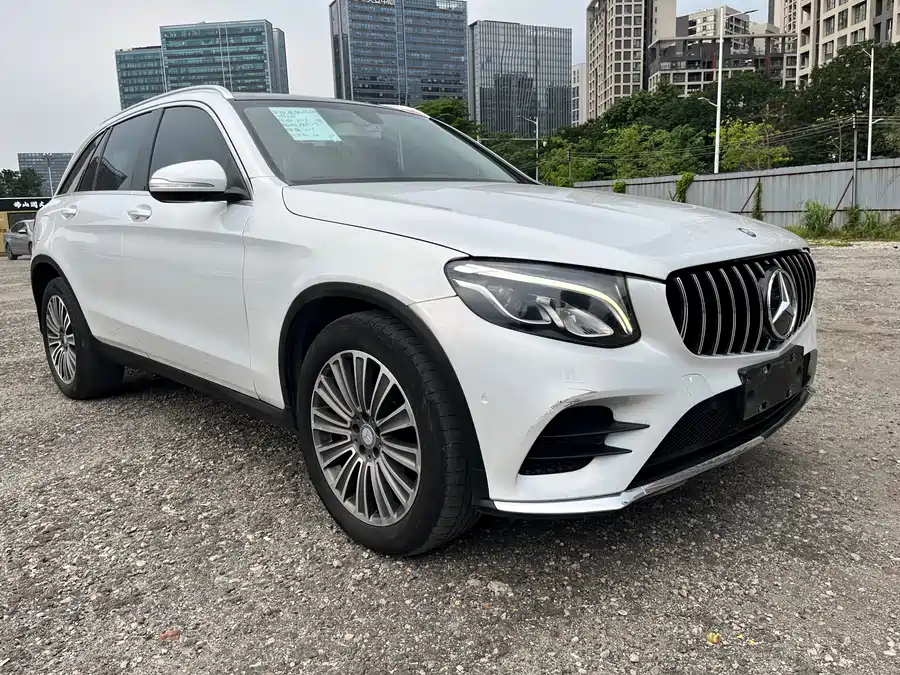 Mercedes Benz GLC