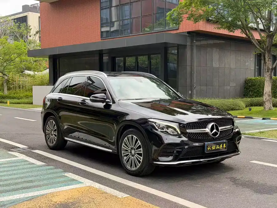 Mercedes Benz GLC