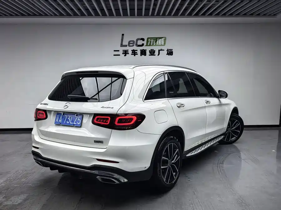 Mercedes Benz GLC