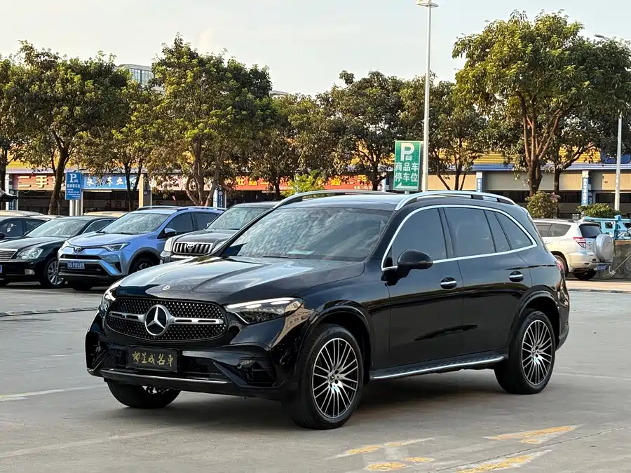 Mercedes Benz GLC