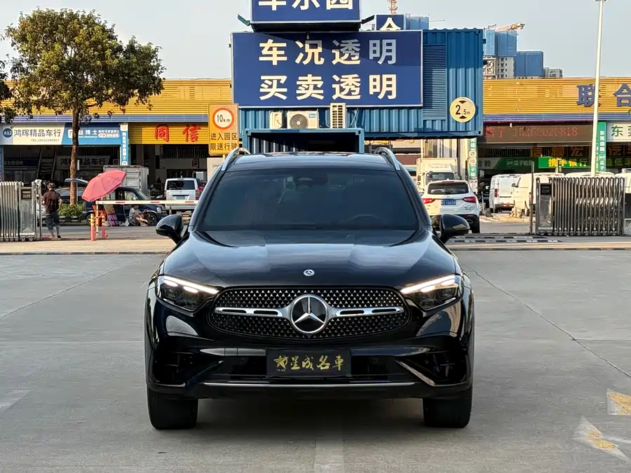 Mercedes Benz GLC