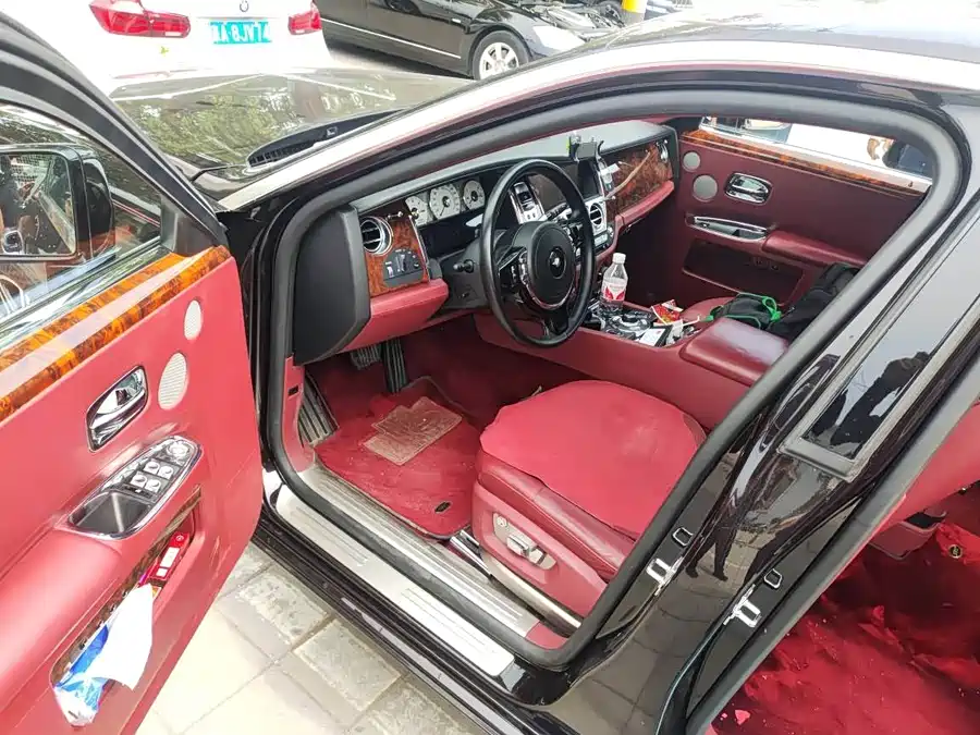 Rolls-Royce Ghost