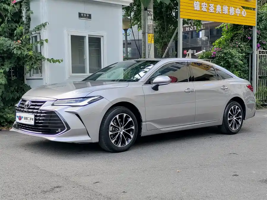 Toyota Avalon