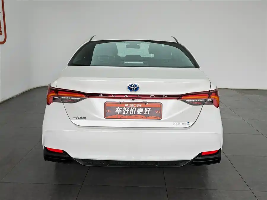 Toyota Avalon