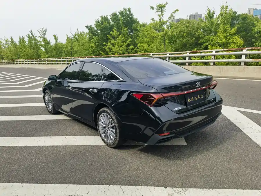 Toyota Avalon