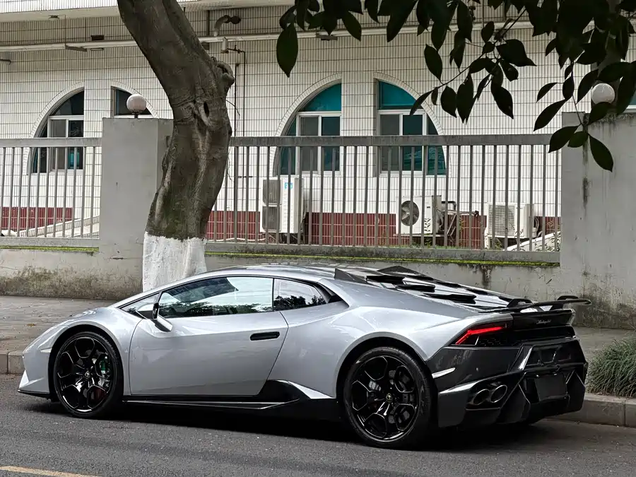 Lamborghini Huracán