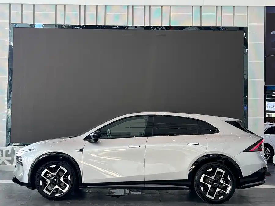 Xpeng G7