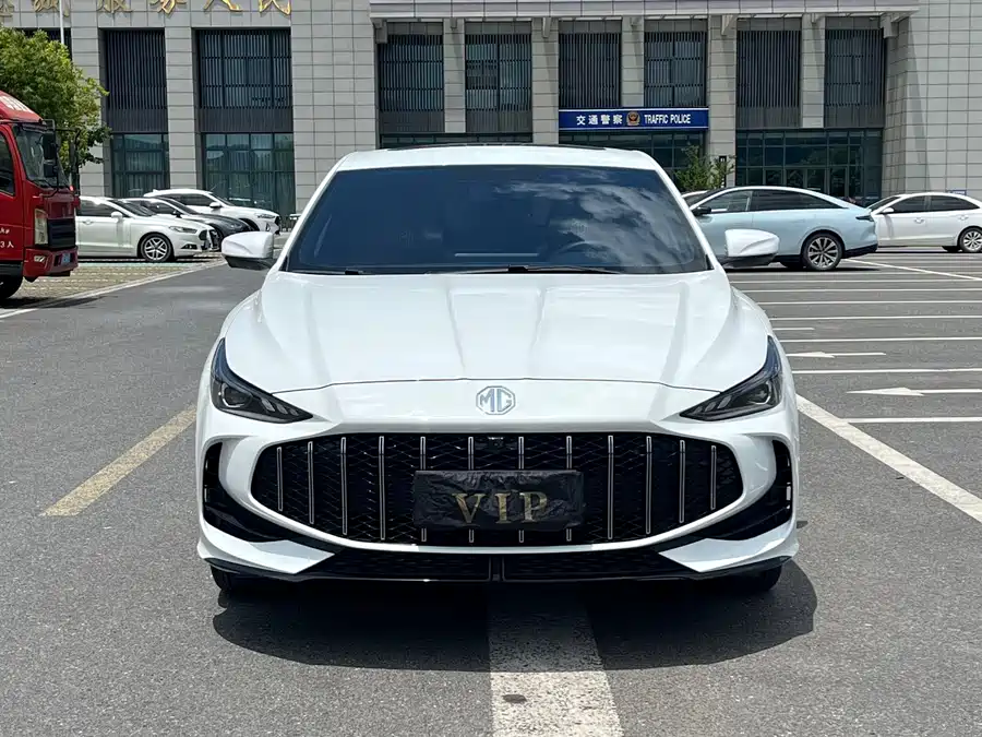 MG 5