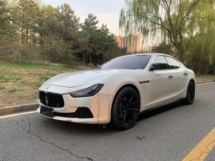 Maserati Ghibli