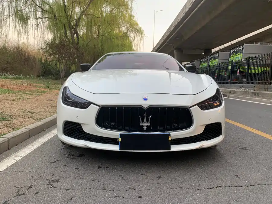 Maserati Ghibli