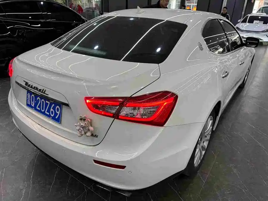 Maserati Ghibli