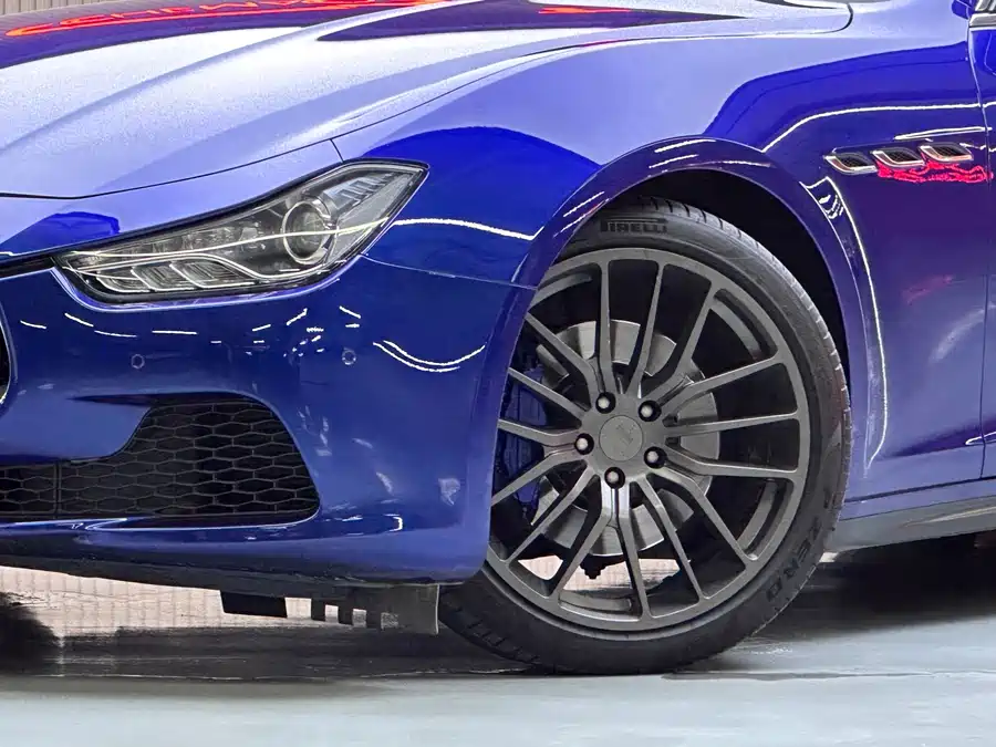 Maserati Ghibli