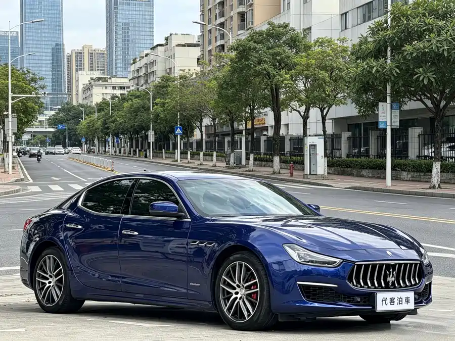 Maserati Ghibli