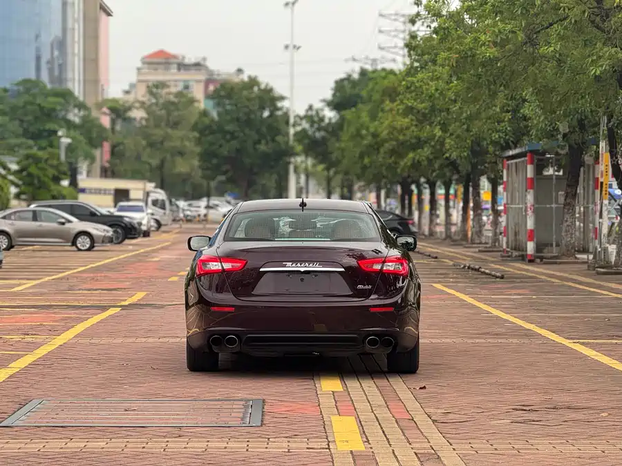 Maserati Ghibli