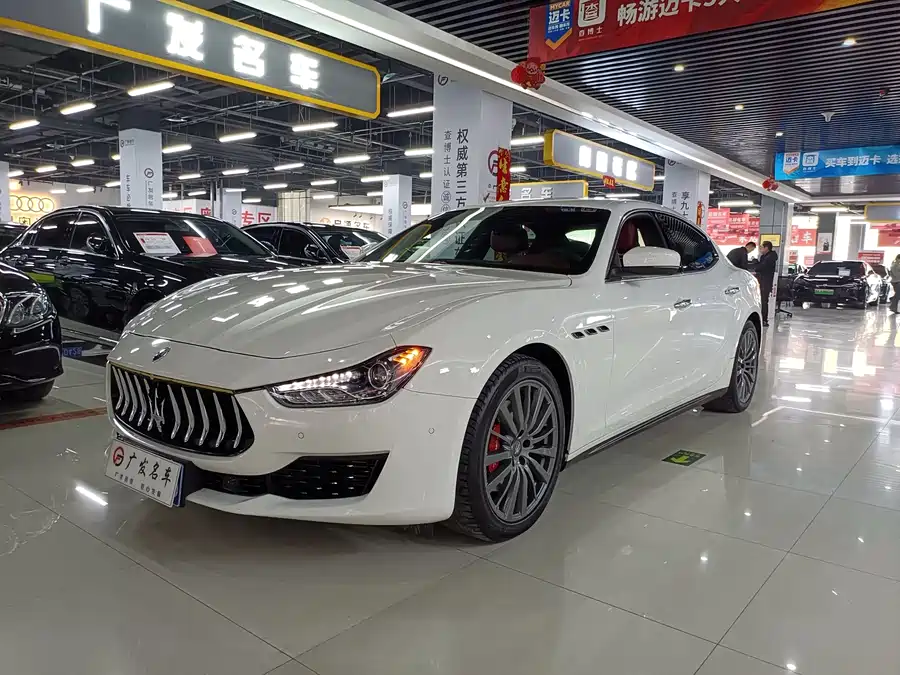 Maserati Ghibli