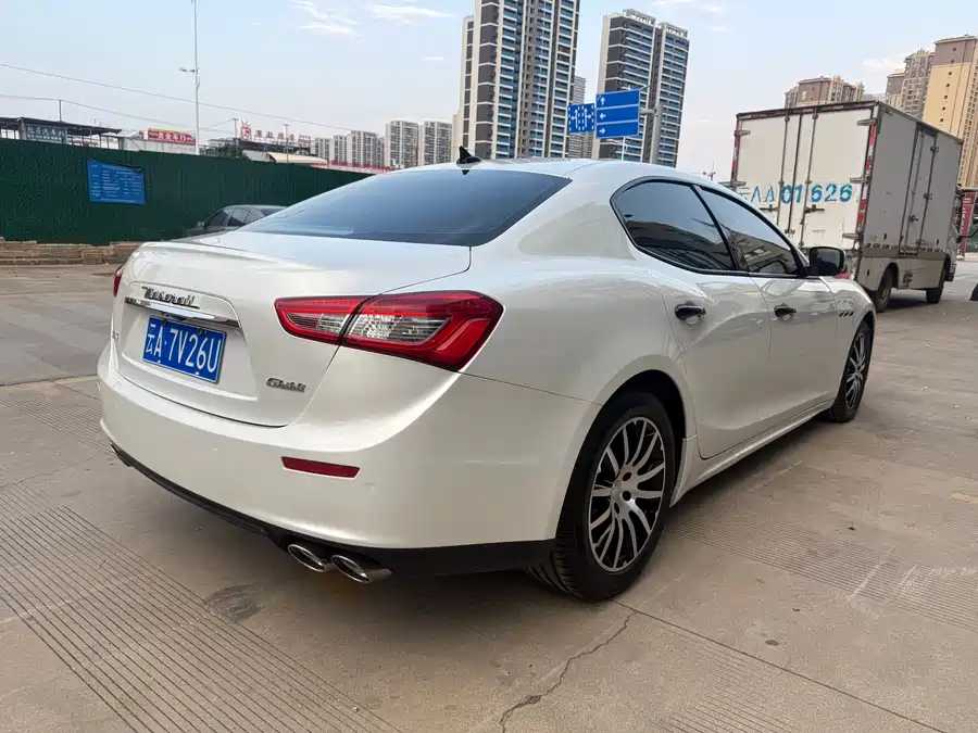 Maserati Ghibli
