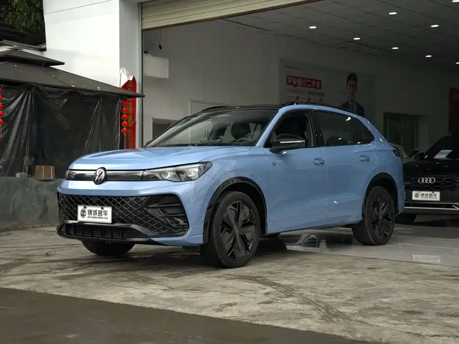 Volkswagen Tiguan L