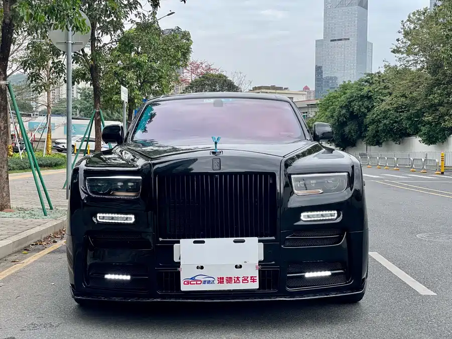 Rolls-Royce Phantom