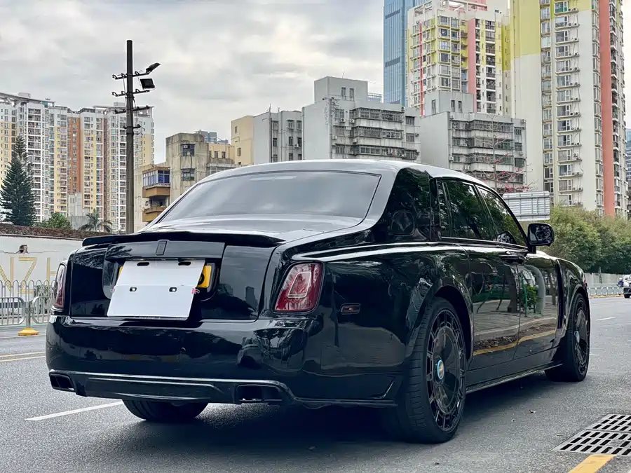 Rolls-Royce Phantom