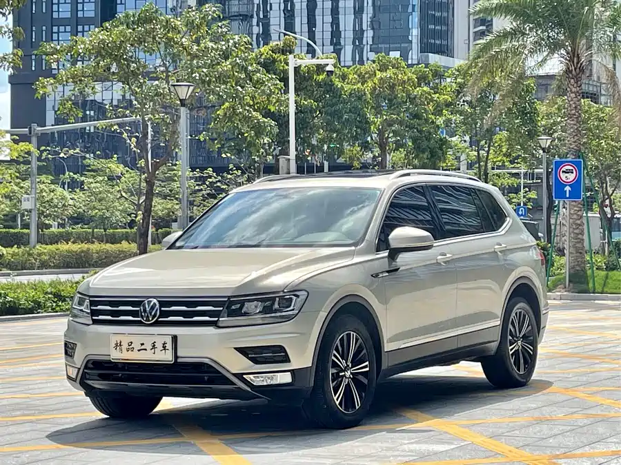 Volkswagen Tiguan L