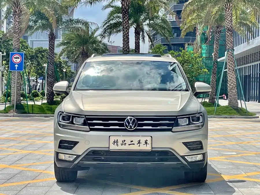 Volkswagen Tiguan L