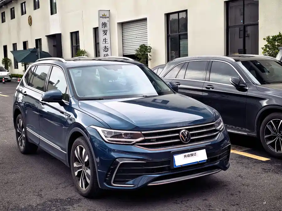 Volkswagen Tiguan L