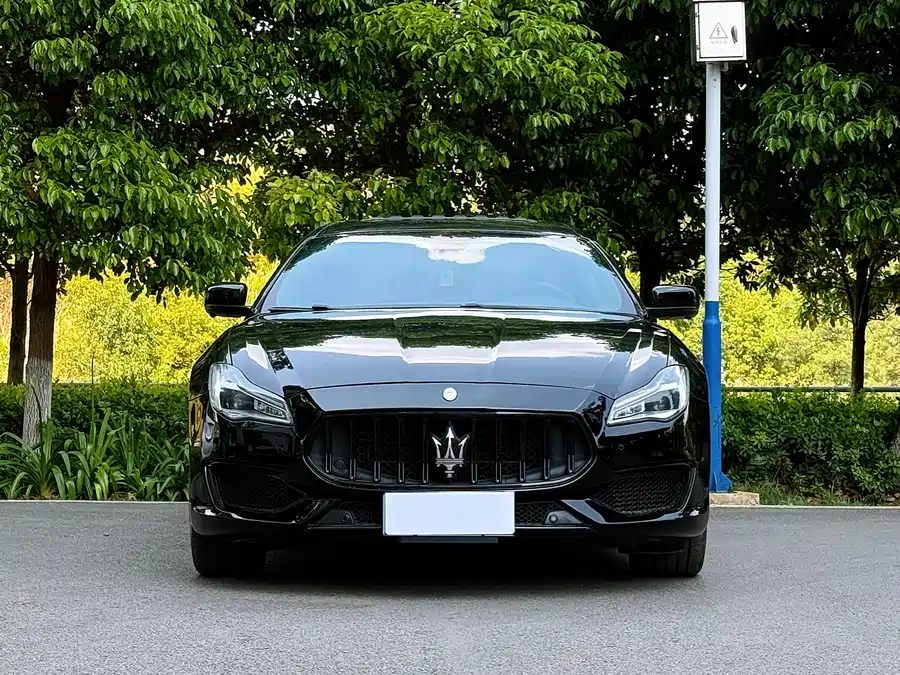 Maserati President