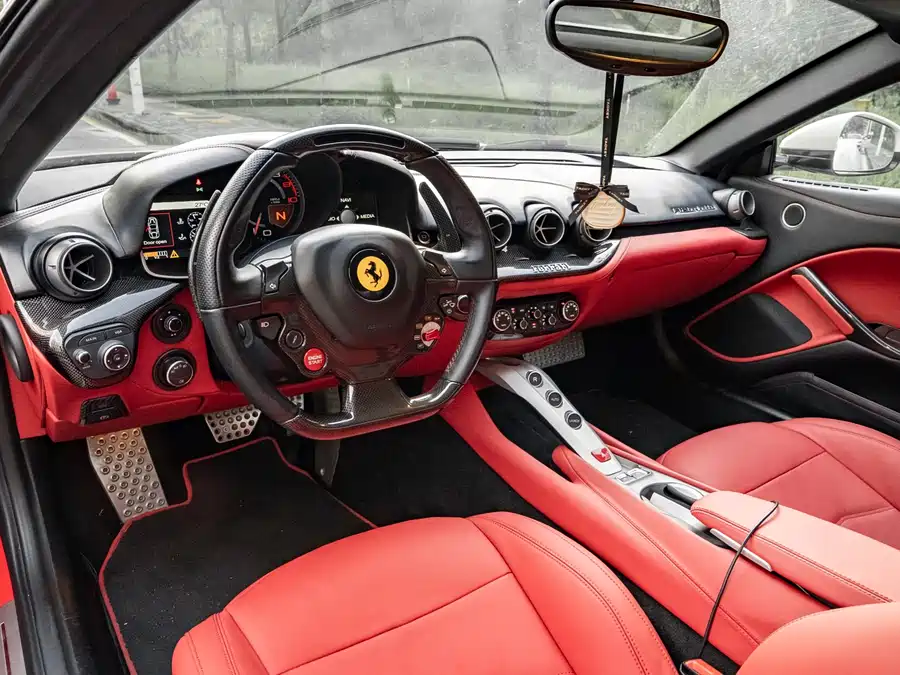 Ferrari F12berlinetta