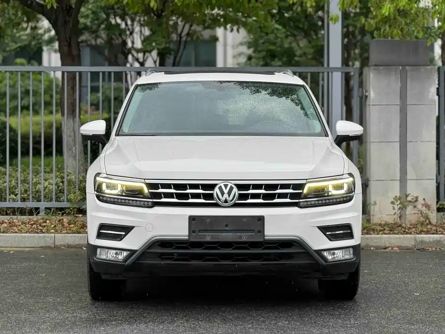 Volkswagen Tiguan L