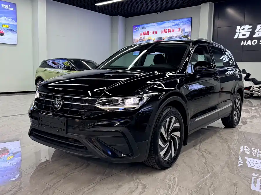 Volkswagen Tiguan L