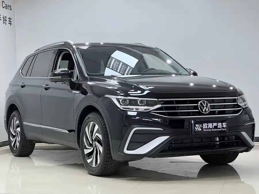 Volkswagen Tiguan L