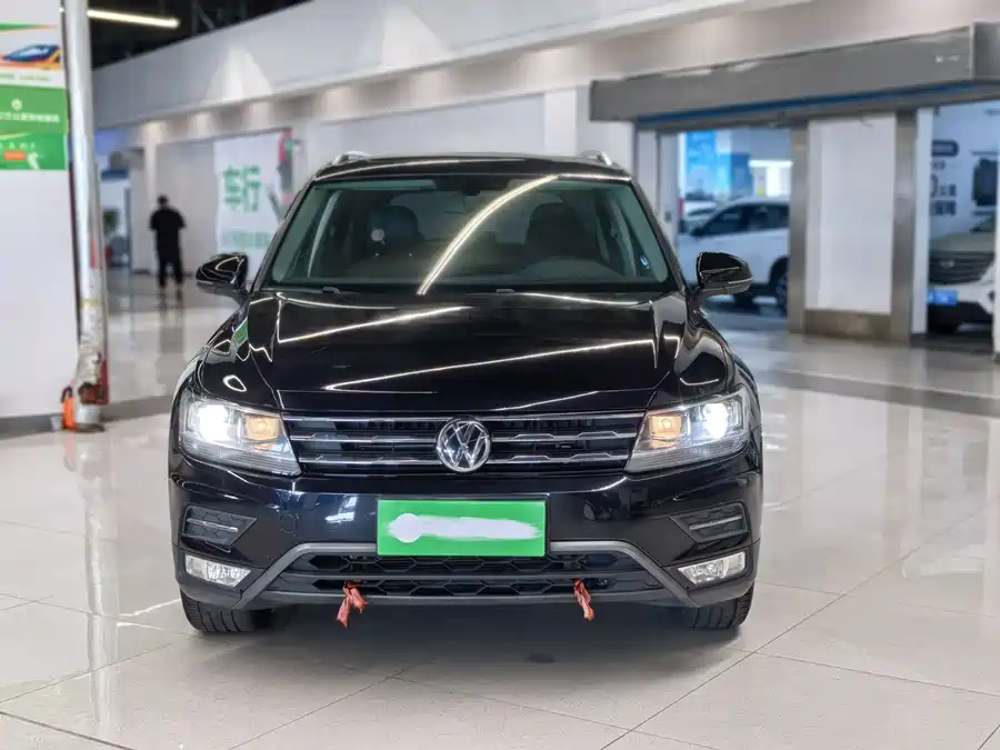 Volkswagen Tiguan L