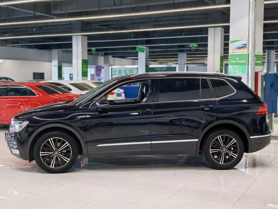 Volkswagen Tiguan L