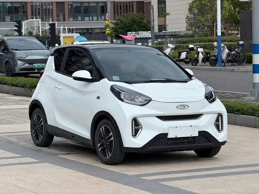 Chery QQ small ant